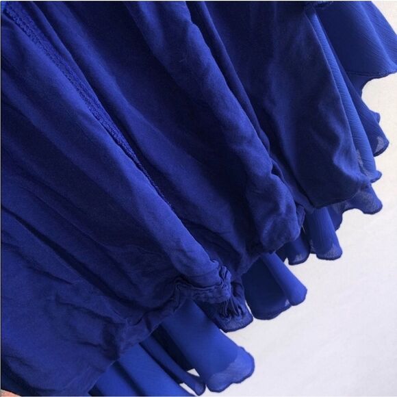 Main Strip Blue Romper - Picture 4 of 7